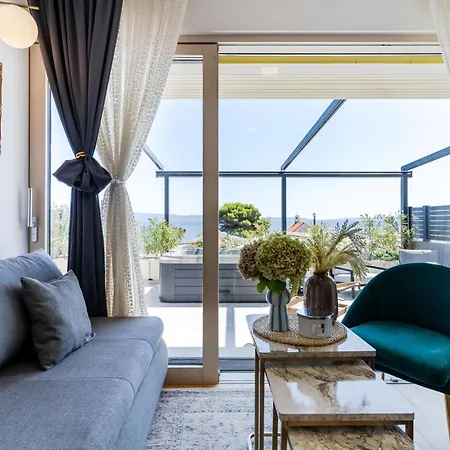 Amphora With Private Jacuzzi Apartman Split
