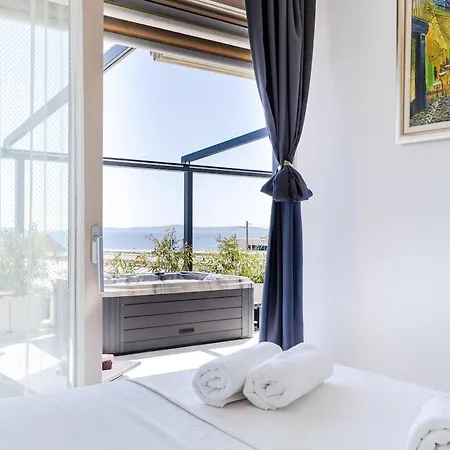 Apartman Amphora With Private Jacuzzi