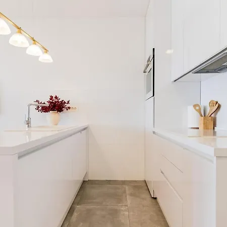 Amphora With Private Jacuzzi Apartman *